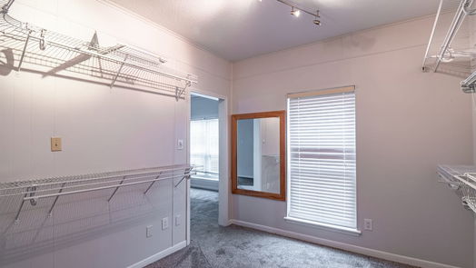 Houston 2-story, 3-bed 2100 Tanglewilde Street 153-idx