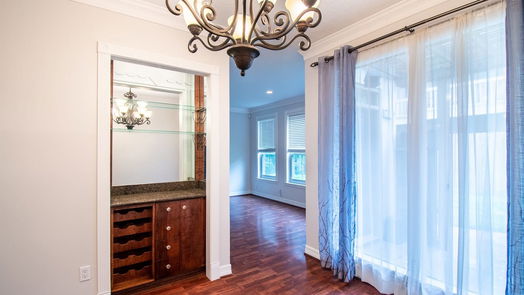 Houston 2-story, 3-bed 2100 Tanglewilde Street 153-idx