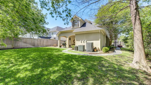 Houston 2-story, 5-bed 1146 Bayou Island Drive-idx