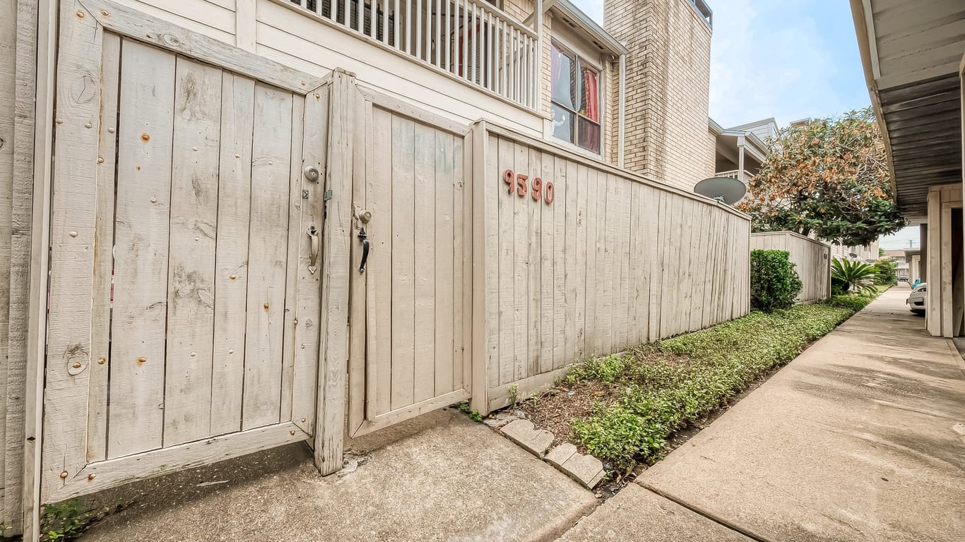 Houston 2-story, 3-bed 9590 Windswept Lane 9590-idx