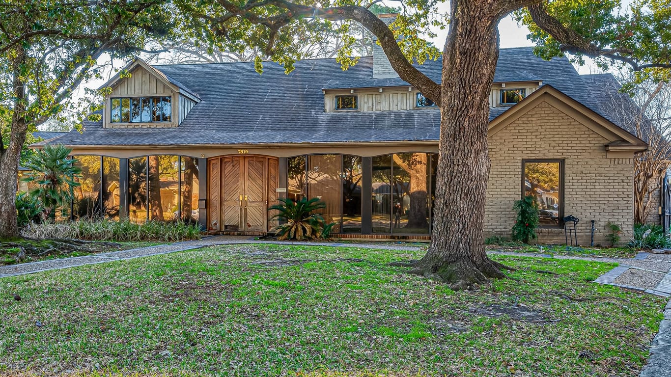 Houston 2-story, 5-bed 7819 Meadowbriar Lane-idx