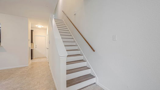 Houston 2-story, 2-bed 3780 Tanglewilde Street 507-idx