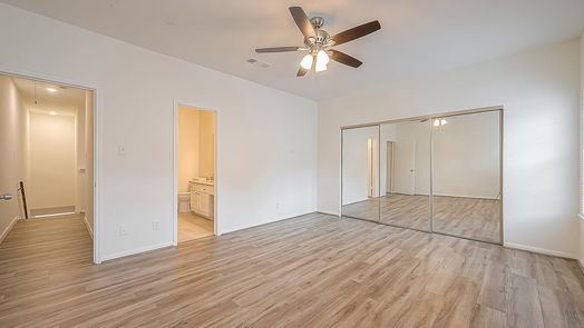 Houston 2-story, 2-bed 3780 Tanglewilde Street 507-idx