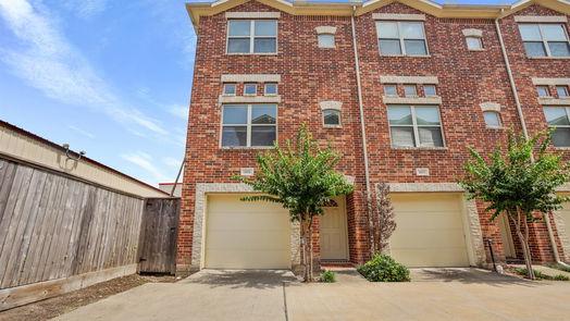 Houston 3-story, 2-bed 2710 Hullsmith Drive 604-idx