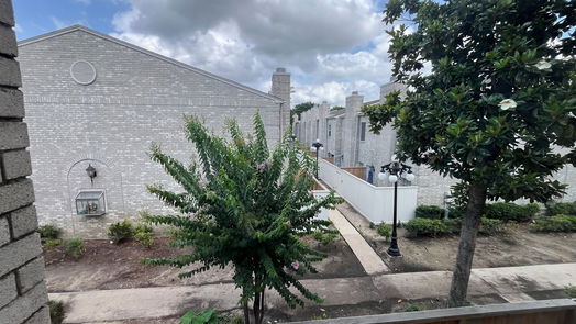 Houston 2-story, 2-bed 4001 Tanglewilde Street 810-idx