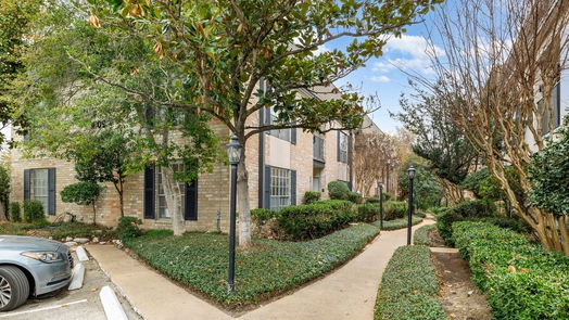 Houston 1-story, 1-bed 1809 Stoney Brook Drive 101-idx