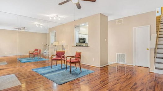 Houston 2-story, 2-bed 3800 Tanglewilde Street 703-idx