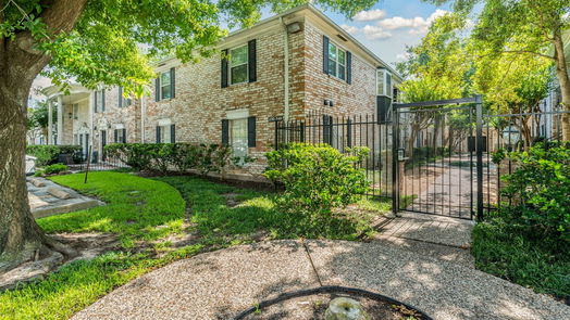 Houston 1-story, 1-bed 7900 Westheimer Road 247-idx