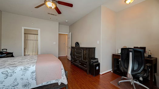 Houston 3-story, 1-bed 9200 Westheimer Road 308-idx