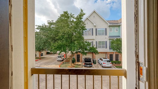 Houston 3-story, 1-bed 9200 Westheimer Road 308-idx