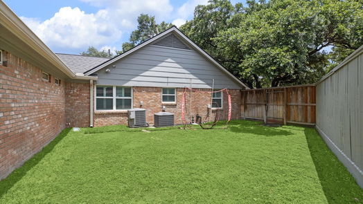 Houston 1-story, 3-bed 7827 Fairdale Lane-idx