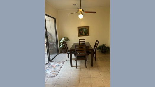 Houston 2-story, 2-bed 38 Bayou Pointe Drive-idx