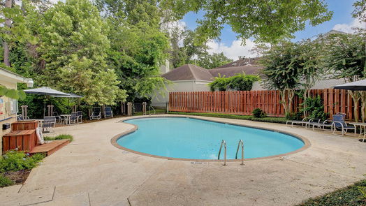 Houston 2-story, 3-bed 9376 Briar Forest Drive-idx