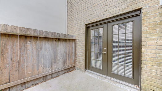 Houston 1-story, 1-bed 2100 Tanglewilde Street 611-idx