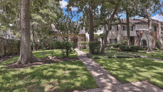 Houston 2-story, 3-bed 9342 Briar Forest Drive-idx