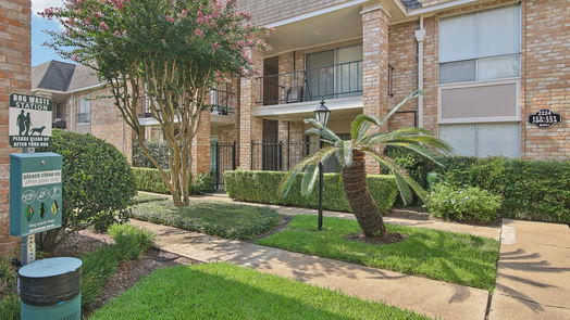 Houston 1-story, 1-bed 2224 S Piney Point Road 216-idx