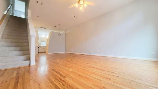 Houston 3-story, 2-bed 8715 Meadowcroft Drive 902-idx