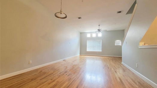 Houston 3-story, 2-bed 8715 Meadowcroft Drive 902-idx