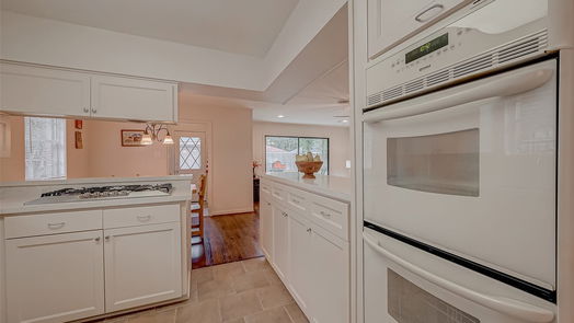 Houston 1-story, 3-bed 9614 Meadowglen Lane-idx