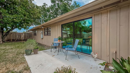 Houston 1-story, 3-bed 9614 Meadowglen Lane-idx