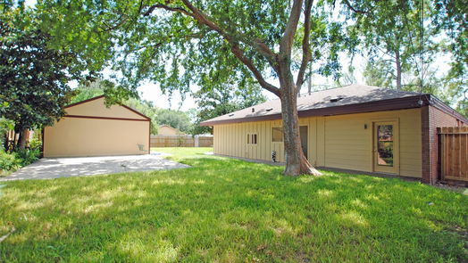 Houston 1-story, 3-bed 9602 Highmeadow Drive-idx