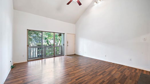 Houston 1-story, 1-bed 2100 Tanglewilde Street 296-idx