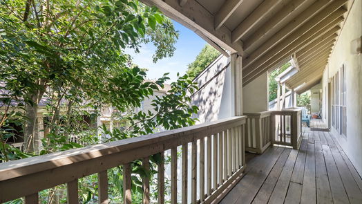 Houston 1-story, 1-bed 2100 Tanglewilde Street 296-idx