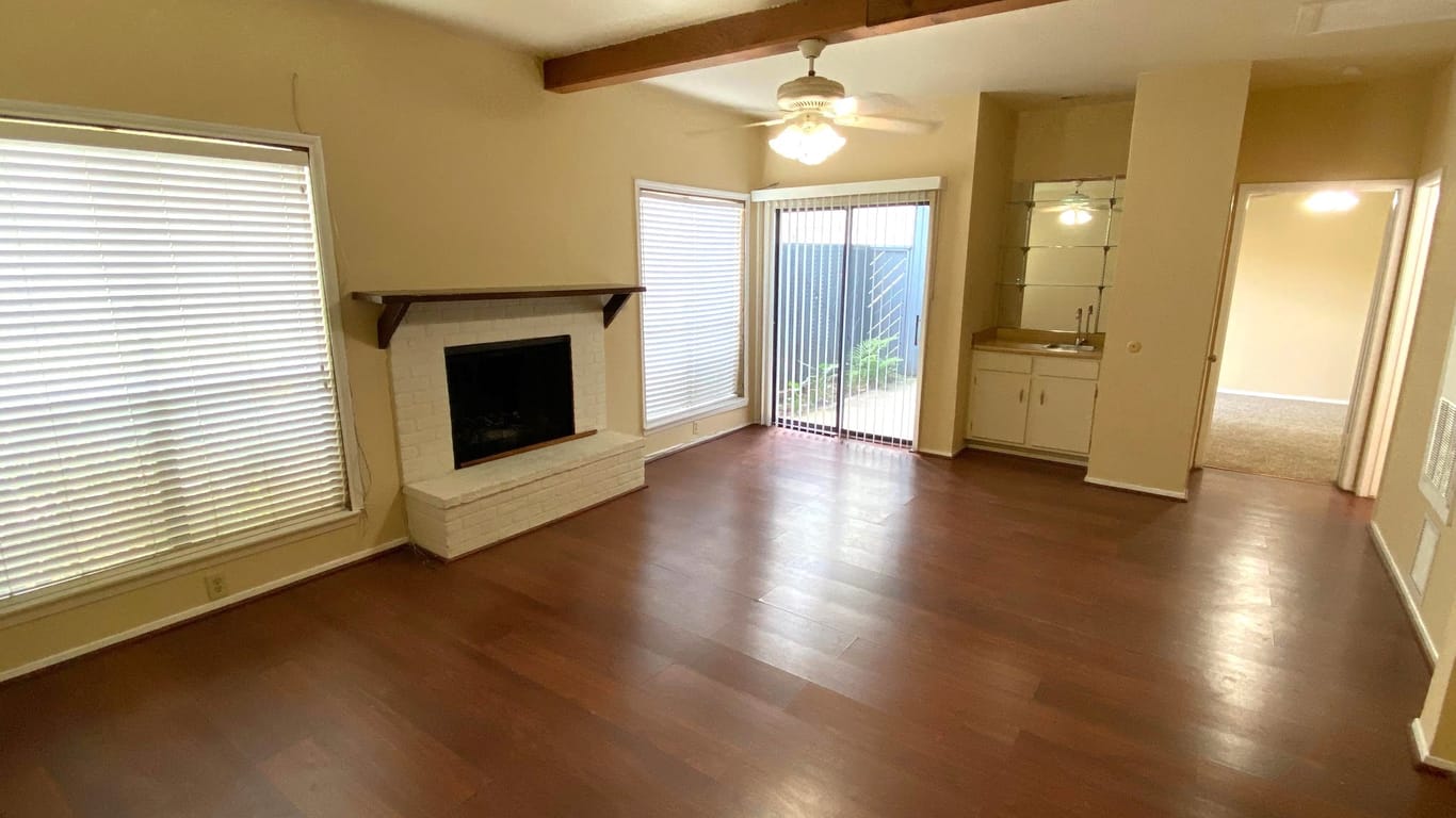 Houston 1-story, 1-bed 9009 Richmond Avenue 612-idx