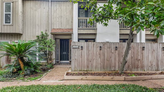 Houston 2-story, 2-bed 2100 Tanglewilde Street 457-idx