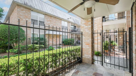 Houston 1-story, 1-bed 2230 S Piney Point Road 113-idx