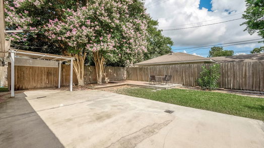 Houston 1-story, 3-bed 8002 Richmond Avenue-idx