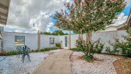 Houston null-story, 3-bed 8002 Richmond Avenue-idx