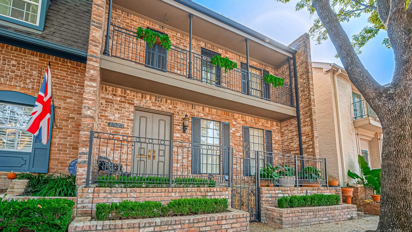 Houston 2-story, 3-bed 7523 Olympia Drive-idx