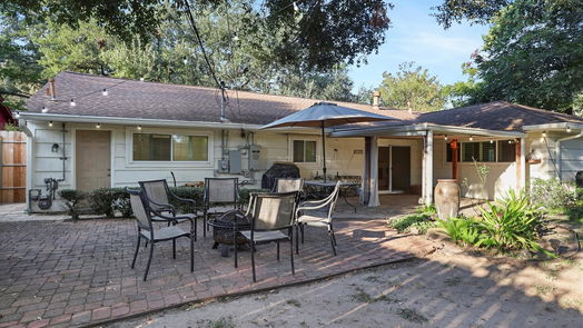 Houston 1-story, 3-bed 9635 Meadowbriar Lane-idx