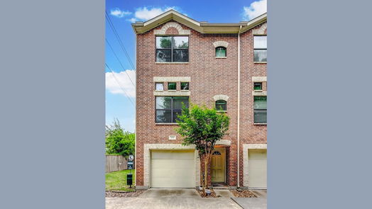 Houston 3-story, 2-bed 8710 Beverlyhill Street 304-idx