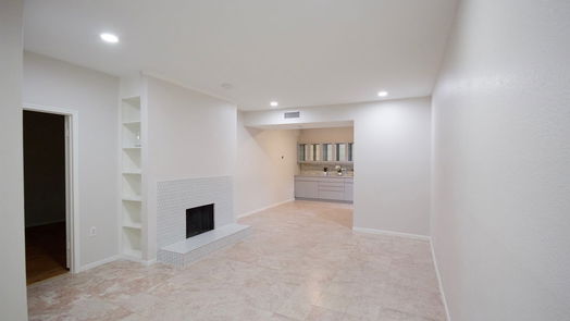 Houston null-story, 2-bed 2100 Tanglewilde Street 15-idx