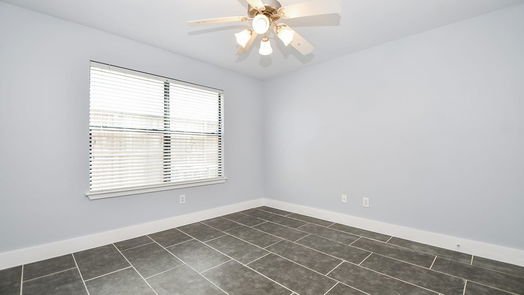 Houston 3-story, 3-bed 8642 Meadowcroft Drive-idx