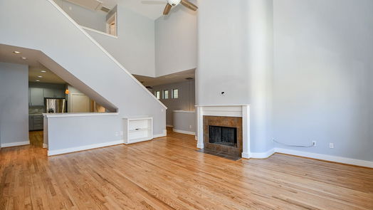 Houston 3-story, 3-bed 8642 Meadowcroft Drive-idx