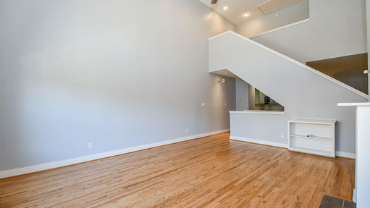 Houston 3-story, 3-bed 8642 Meadowcroft Drive-idx