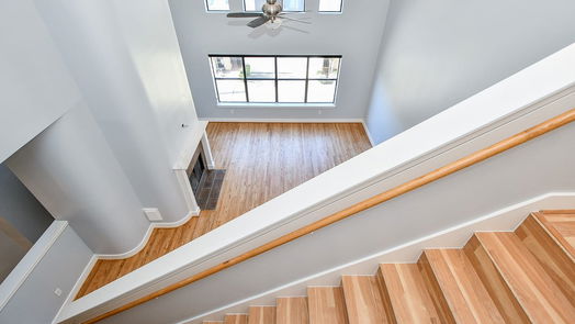 Houston 3-story, 3-bed 8642 Meadowcroft Drive-idx