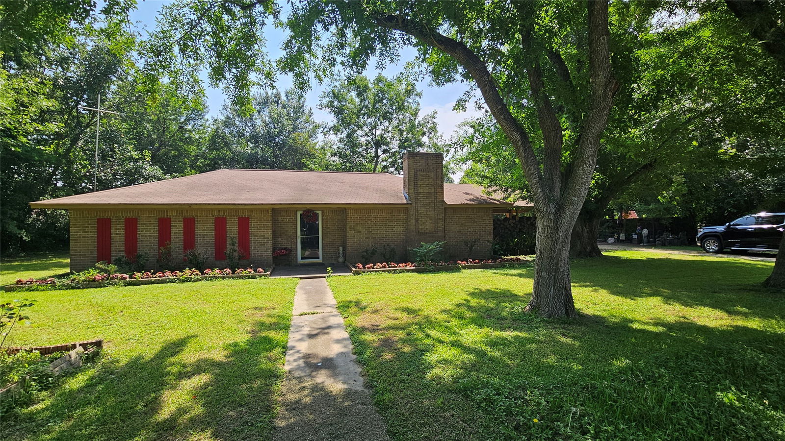 Houston 1-story, 3-bed 9310 Cornett Drive-idx