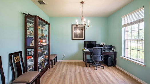 Houston 2-story, 5-bed 8902 Heron Nest Drive-idx
