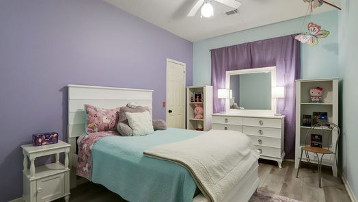 Houston null-story, 3-bed 9858 N Villa Drive-idx
