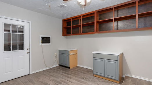 Houston 1-story, 3-bed 9210 Golden Meadow Drive-idx