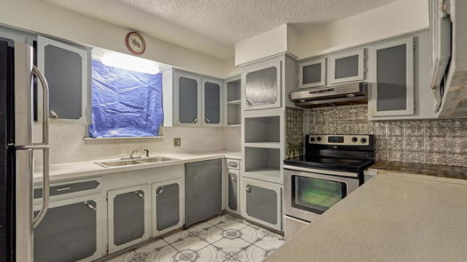 Houston null-story, 4-bed 9103 Shoal Creek Drive-idx