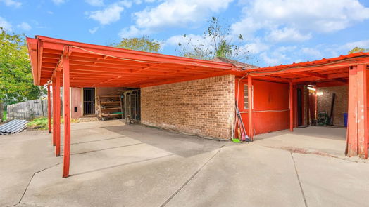 Houston null-story, 4-bed 9103 Shoal Creek Drive-idx