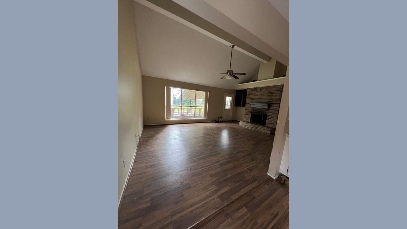 Houston 2-story, 4-bed 9510 Walnut Glen Drive-idx