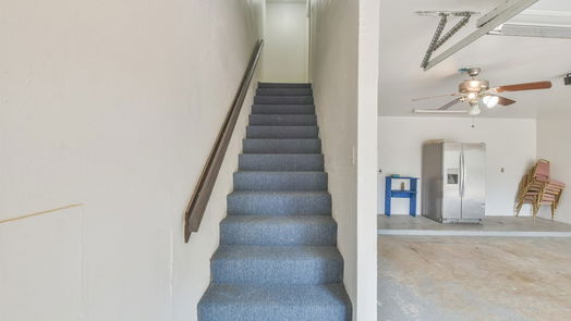 Houston null-story, 2-bed 9714 Plum Ridge Drive-idx