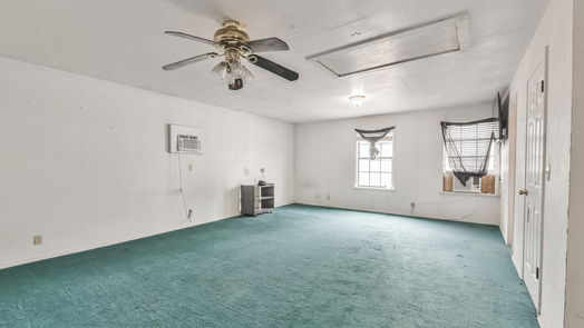 Houston null-story, 2-bed 9714 Plum Ridge Drive-idx
