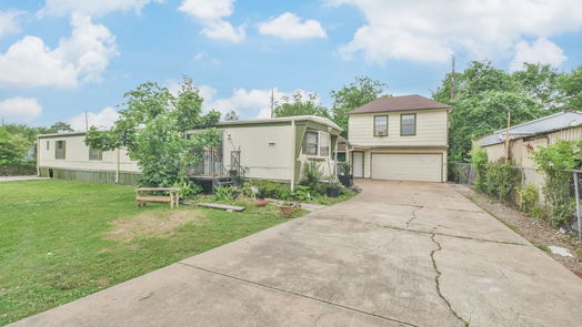 Houston 1-story, 2-bed 9714 Plum Ridge Drive-idx